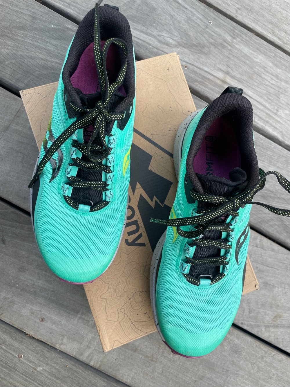 Saucony Teal Green Athletic Running Shoes